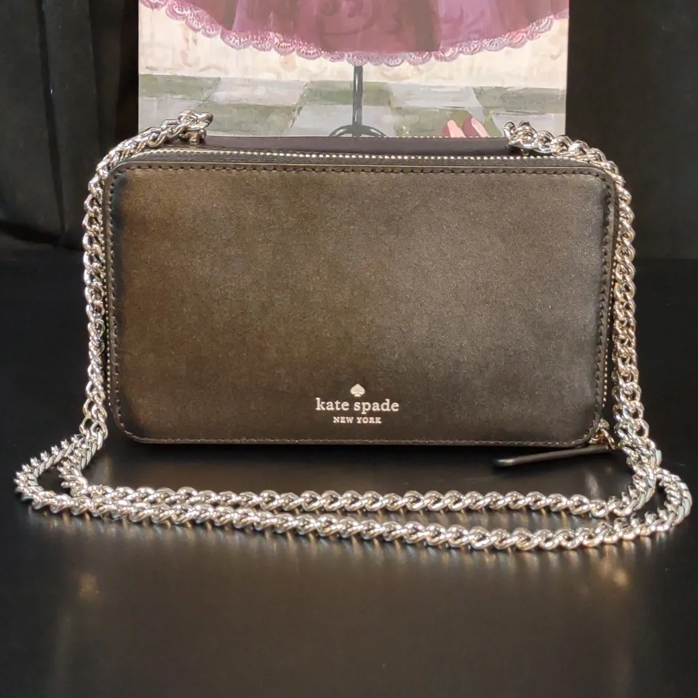 ❤️ Relisted Kate Spade Frosty Penguin Chain Strap Purse - Picture 10 of 15